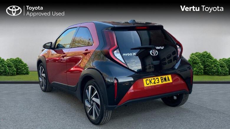 Toyota Aygo X 1.0 VVT-i Edge 5dr Petrol Hatchback